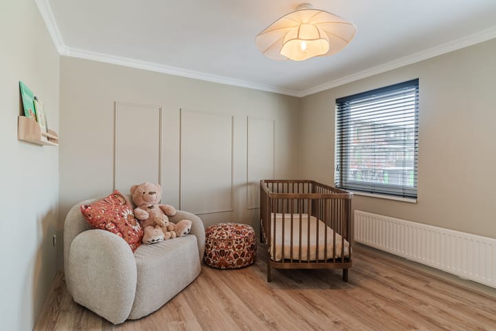 Photo 42 of Novaliastraat 3