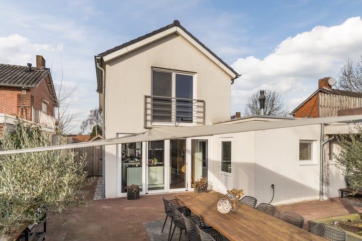 Photo 64 of Novaliastraat 3