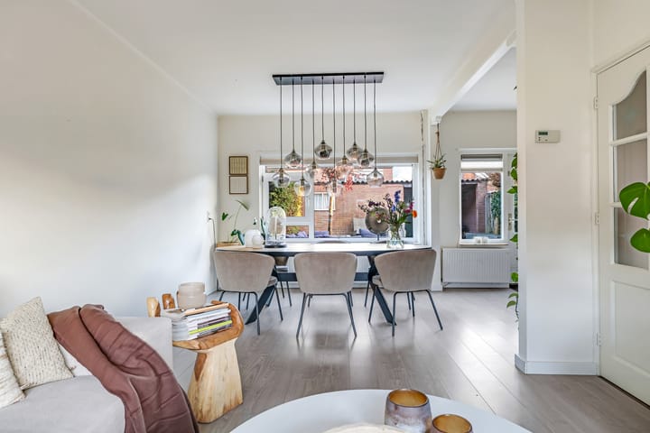 Foto 15 van Rooseveltstraat 16