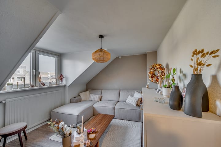 Foto 36 van Alberdingk Thijmstraat 3