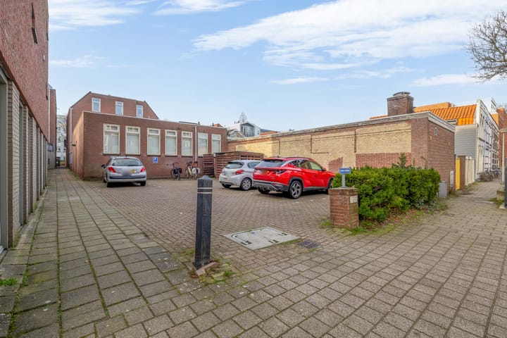 Photo 33 of Blekerssingel 42