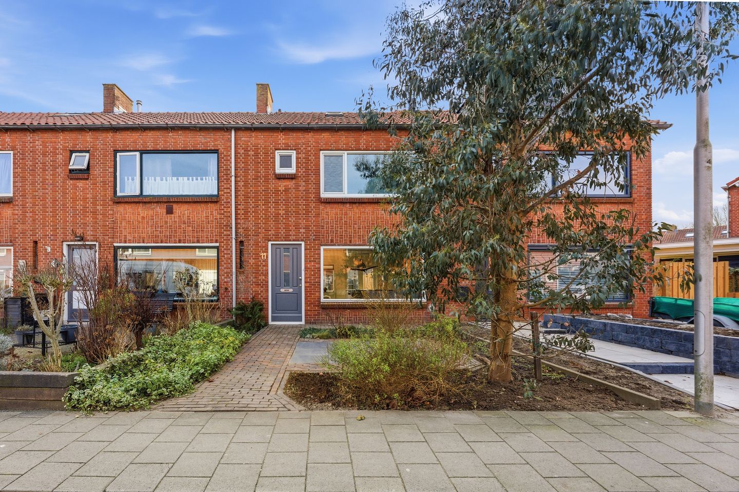 Foto 1 van Azaleastraat 11