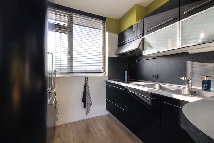 Foto 19 van Teteringsedijk 148-E21