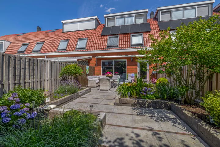 Foto 1 van C.J. Blaauwstraat 6