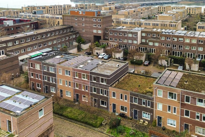 Foto 33 van Rini Ottehof 22