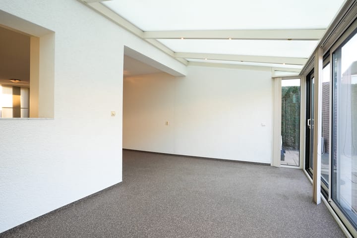 Foto 8 van Weideklokje 12