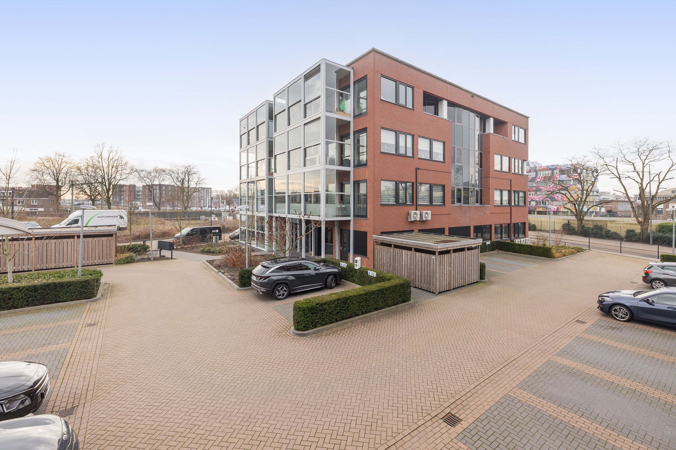 Photo 6 of Binnen Parallelweg 10-A
