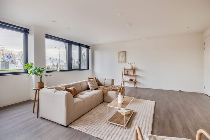 Foto 17 van Binnen Parallelweg 10-A