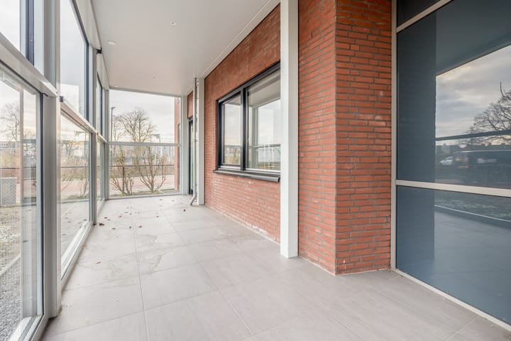 Foto 29 van Binnen Parallelweg 10-A