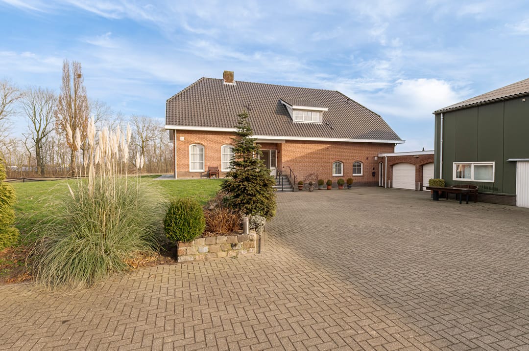 Photo 7 of Spoorstraat 5