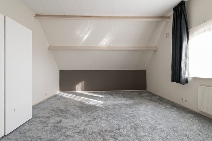 Foto 23 van Spoorstraat 5