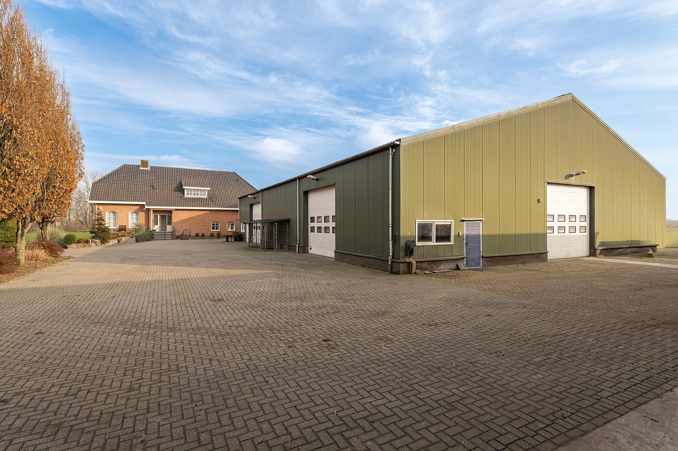 Photo 36 of Spoorstraat 5