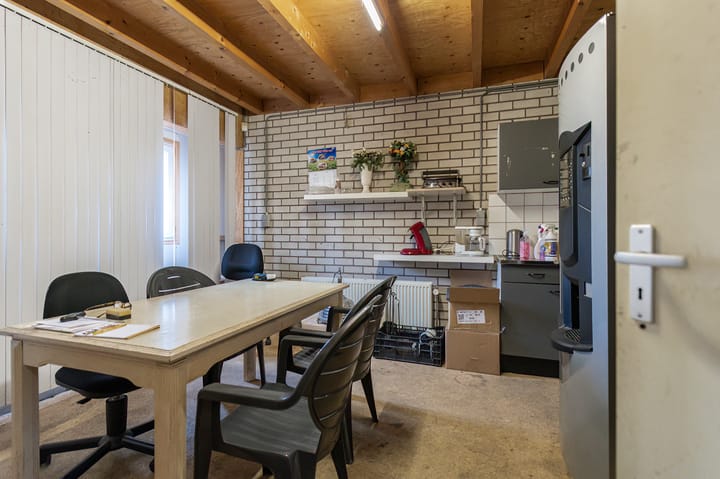 Foto 39 van Spoorstraat 5