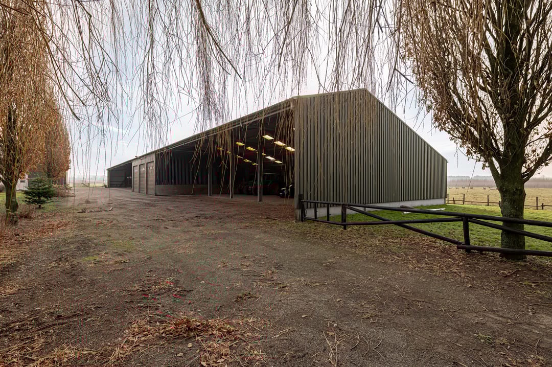 Photo 41 of Spoorstraat 5