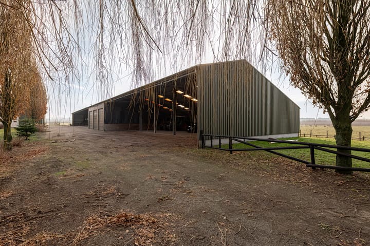 Foto 41 van Spoorstraat 5