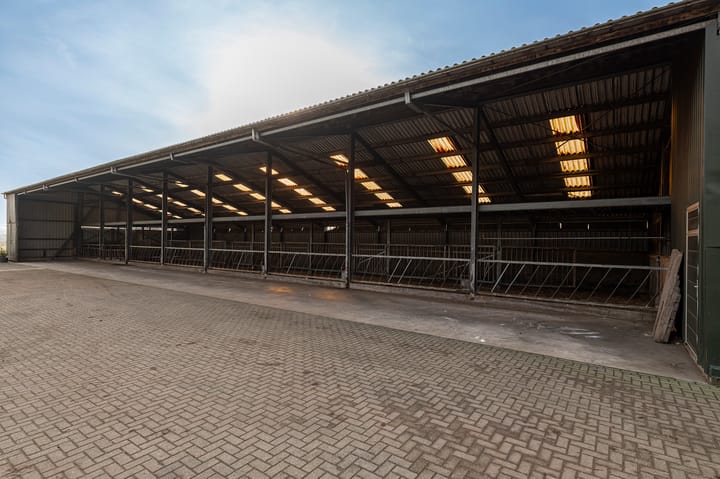 Foto 42 van Spoorstraat 5