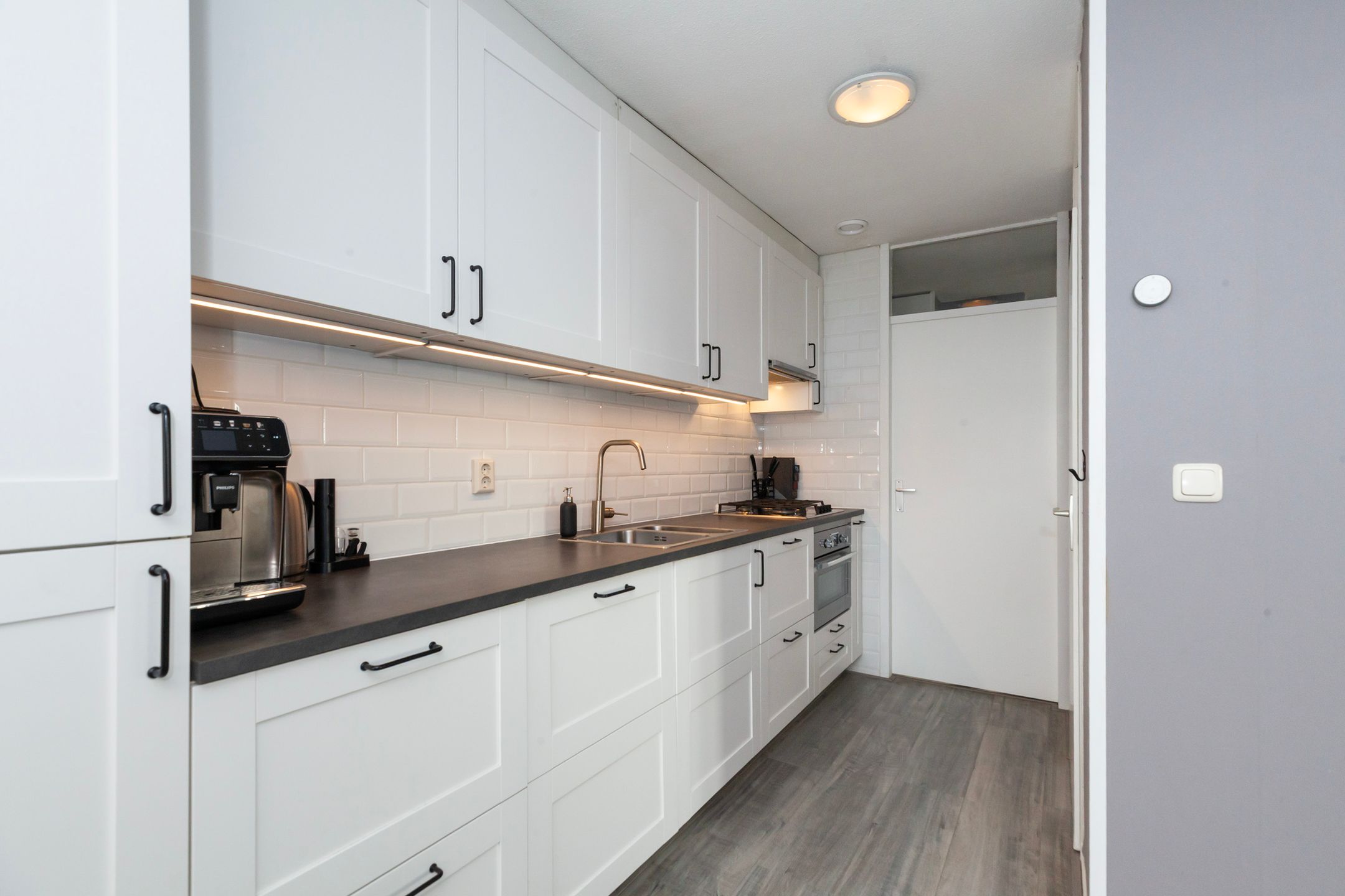 Foto 9 van Granietgroen 209