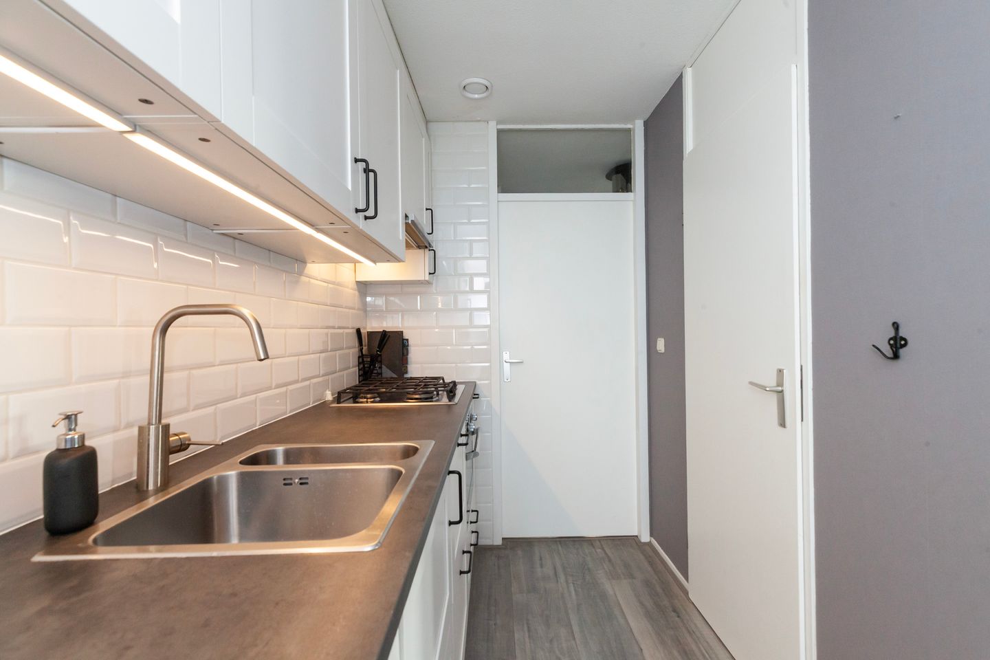 Foto 10 van Granietgroen 209