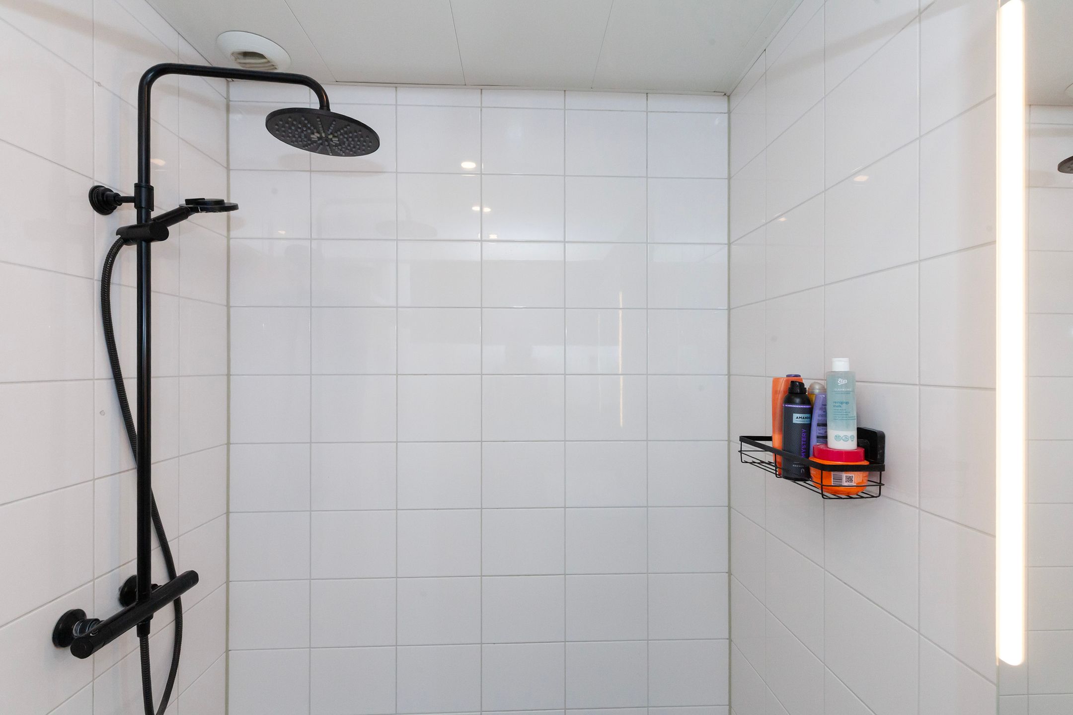 Foto 24 van Granietgroen 209