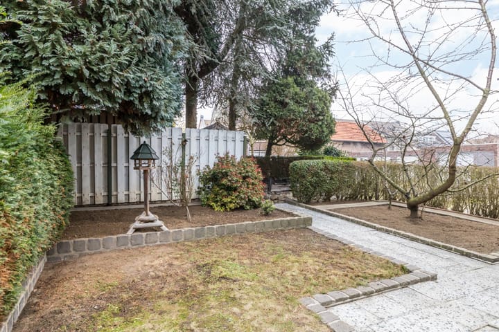 Photo 2 of Brandtstraat 1