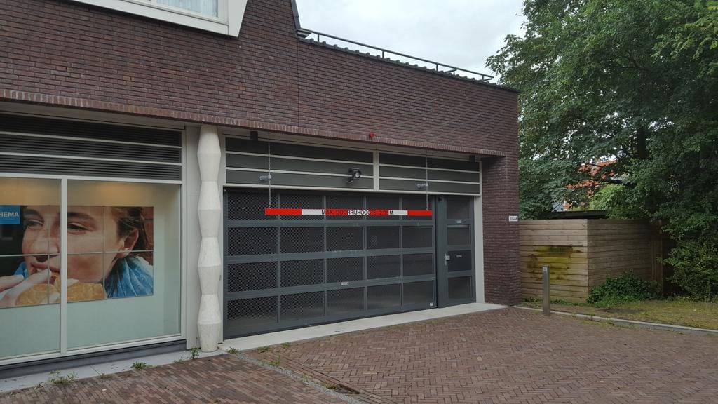 Photo 3 of Plein - parkeerplek 27