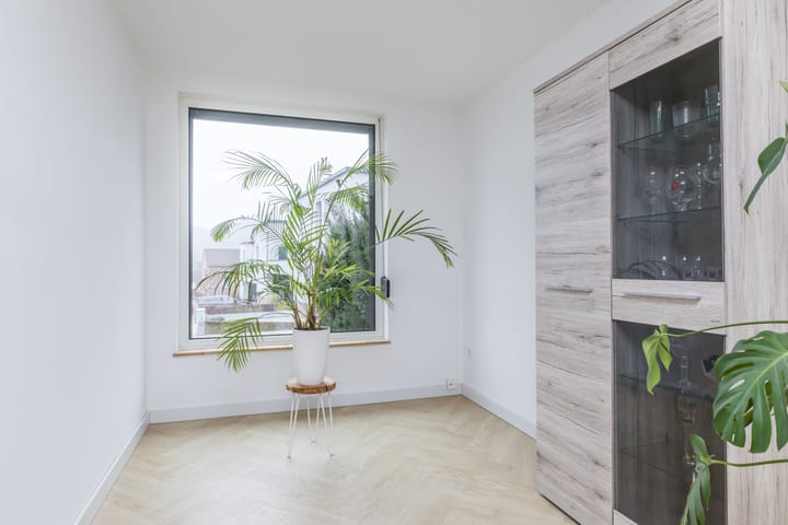 Photo 10 of Brandtstraat 1