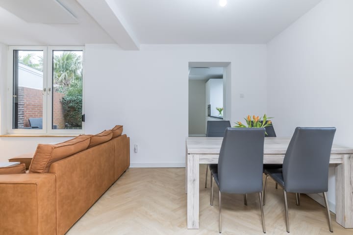 Photo 12 of Brandtstraat 1