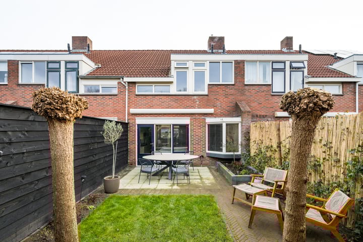 Photo 42 of Julianalaan 5