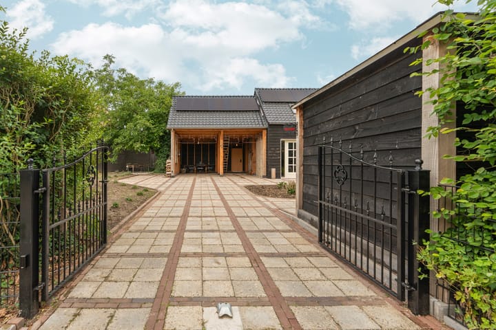 Foto 68 van Schoolstraat 16