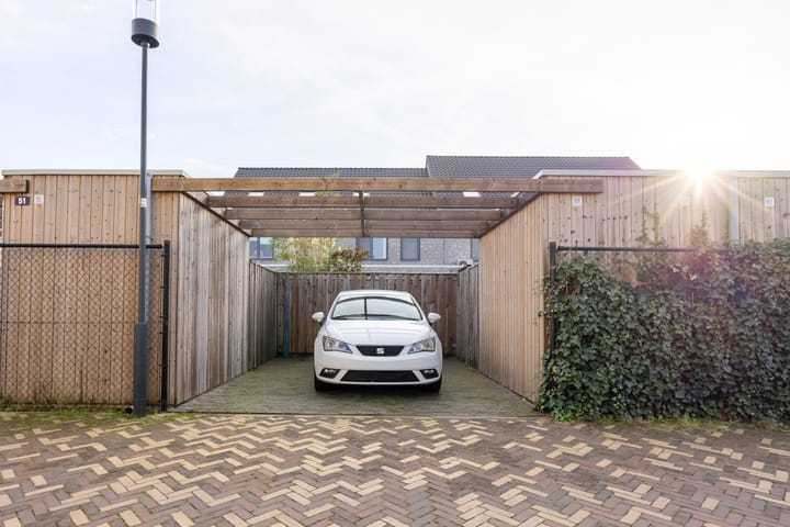 Foto 41 van Ingmar Bergmanpark 49