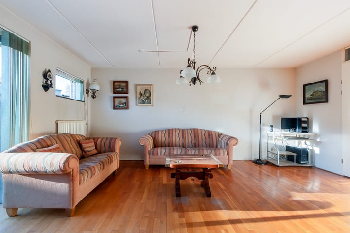 Foto 8 van Azobé 186