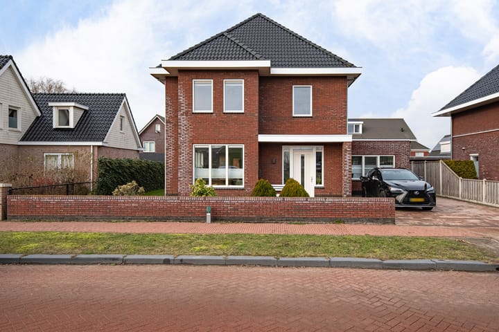 Photo 4 of Zilverschoonlaan 30