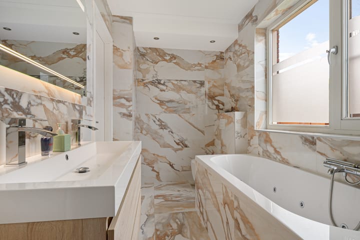 Foto 13 van Zilverschoonlaan 30