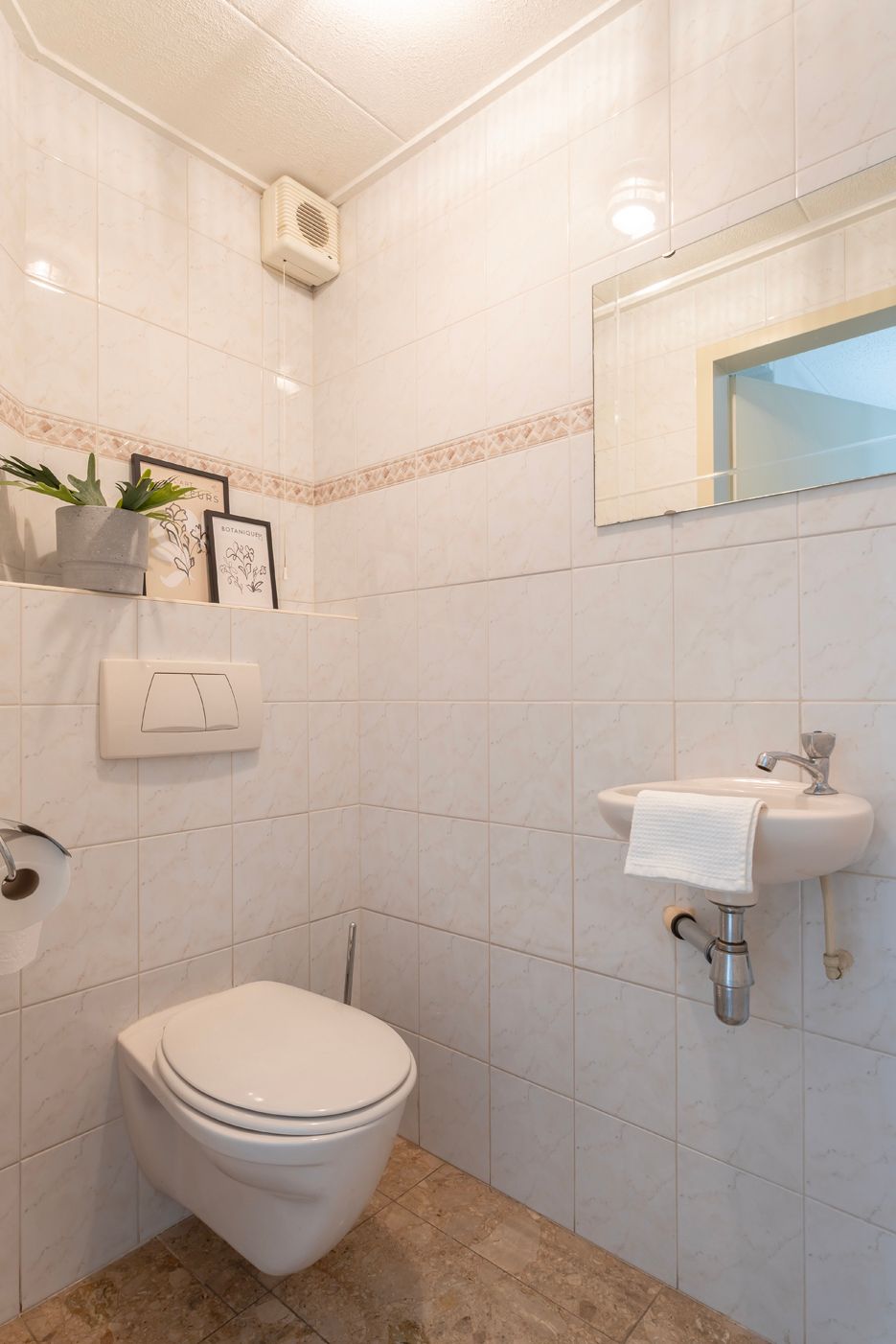 Photo 25 of Burgemeester van Erplaan 4