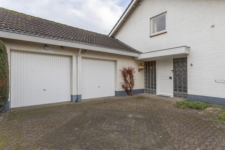 Foto 42 van Burgemeester van Erplaan 4