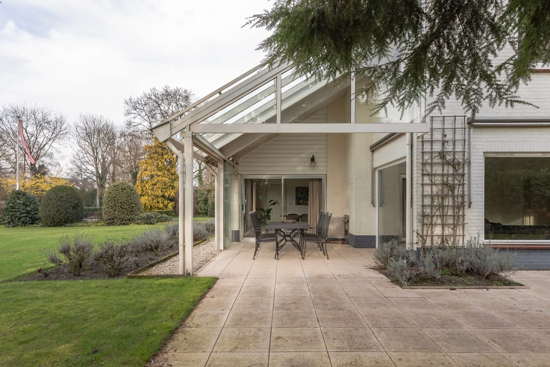 Photo 52 of Burgemeester van Erplaan 4