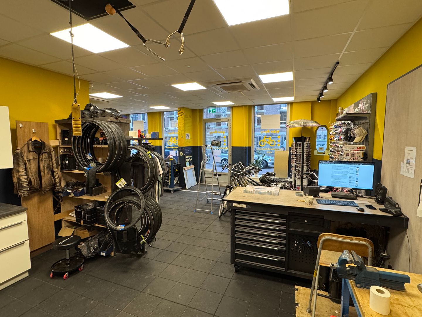 Bekijk foto 3 van Spuistraat 116