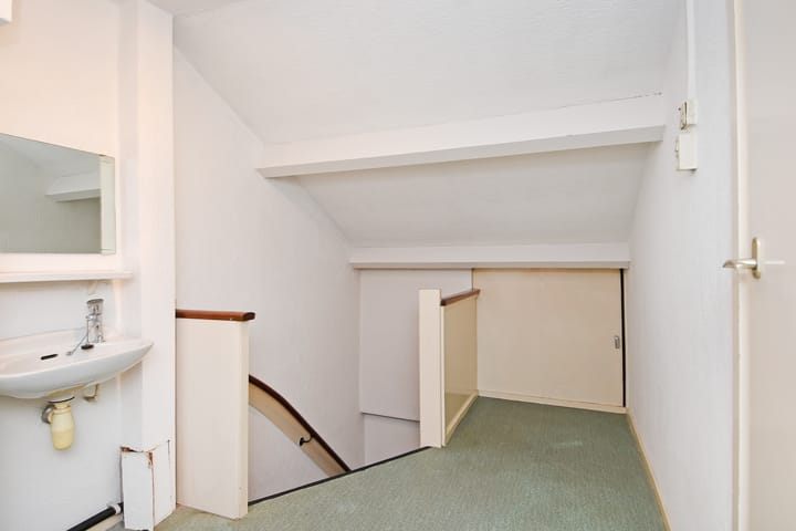 Photo 40 of Sir Winston Churchillln 424