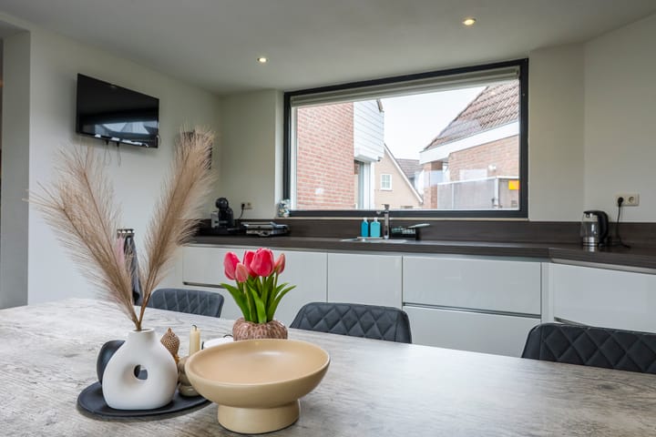 Foto 11 van F.L. Wrightstraat 11