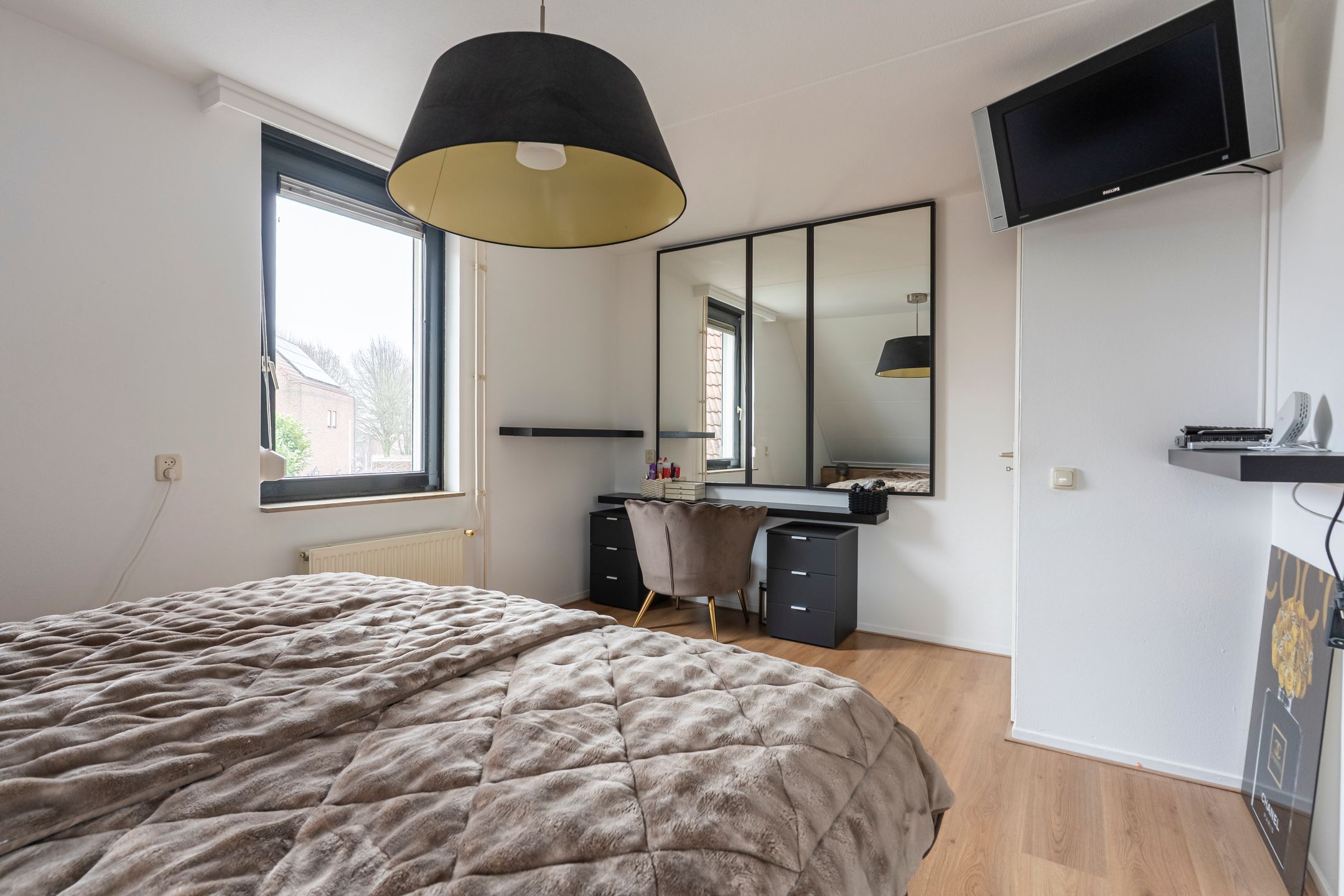Photo 15 of F.L. Wrightstraat 11