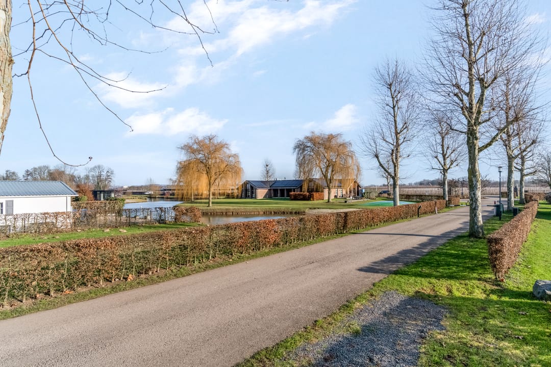 Foto 31 van Rijk van Batouwe 14