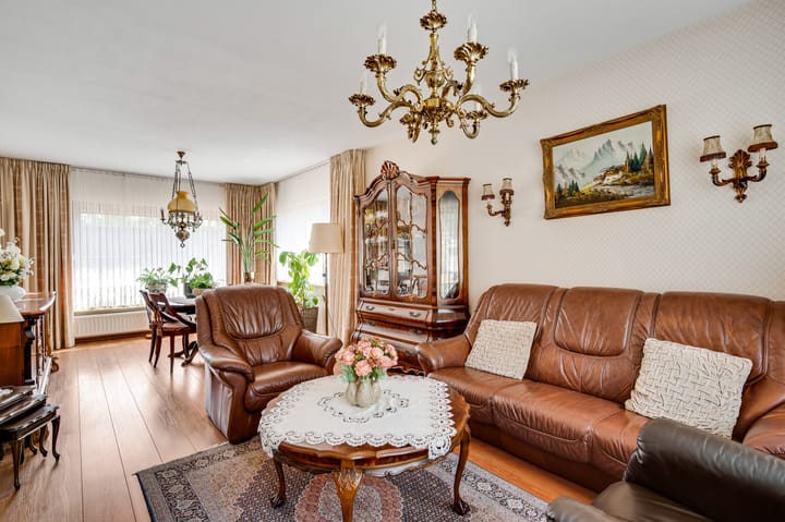 Foto 8 van Weustenraedtstraat 30