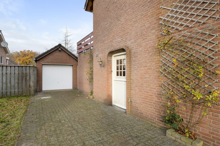 Photo 4 of Beukenlaan 17