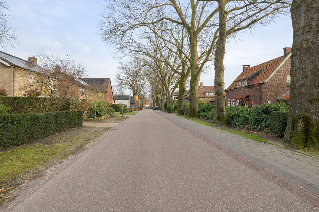 Photo 38 of Beukenlaan 17