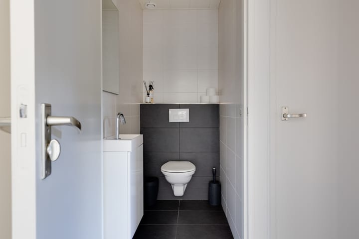 Foto 21 van Kortenaerplein 19