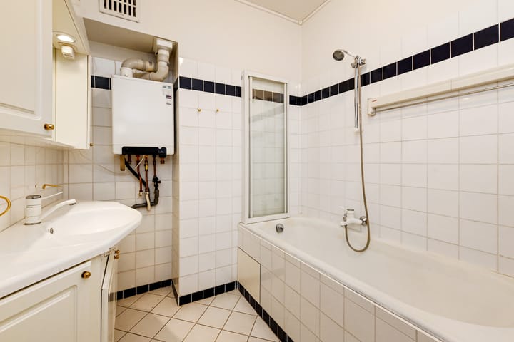 Photo 15 of Wassenaarseweg 381