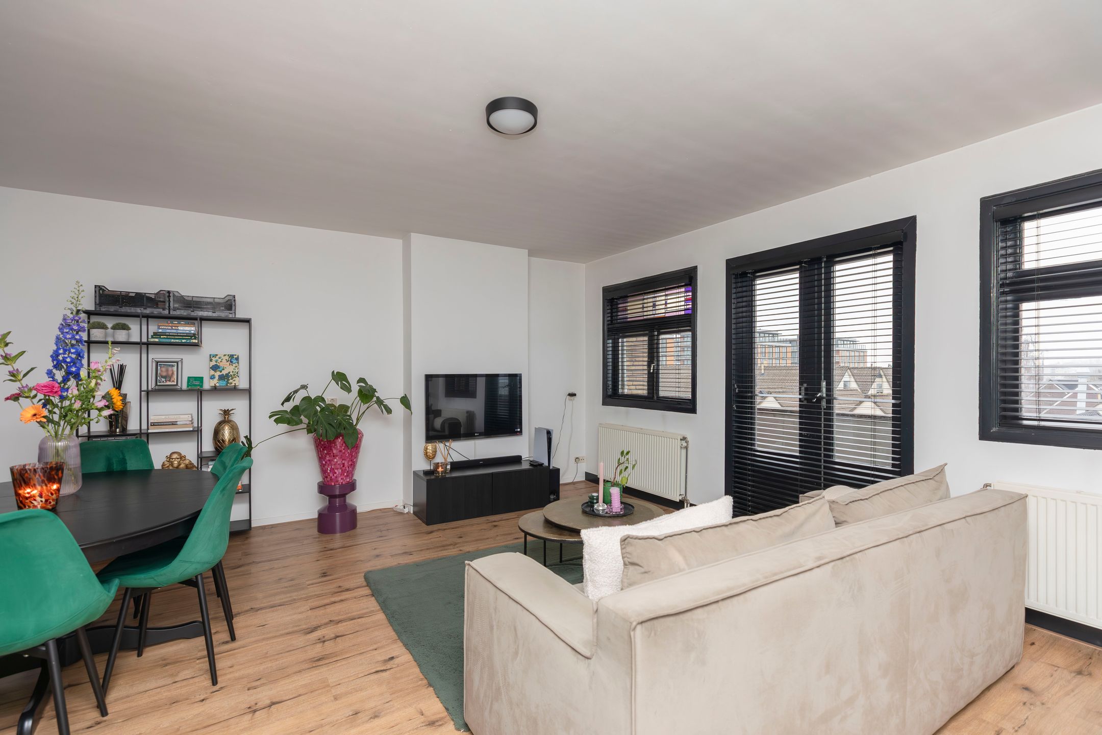 Foto 6 van Veerplein 37