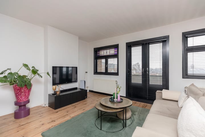 Foto 7 van Veerplein 37