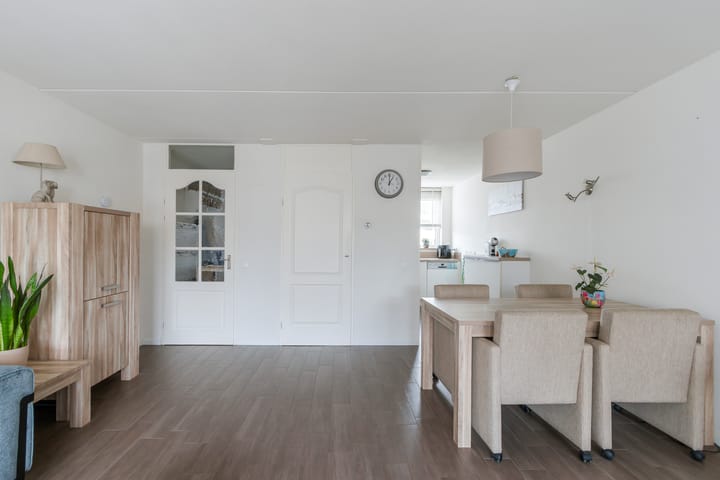 Foto 15 van Chico Mendesring 25