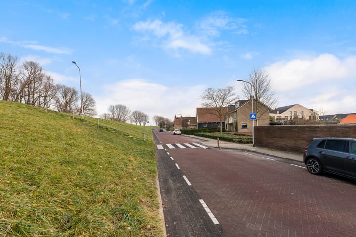 Foto 36 van Arent van Lierstraat 30-B